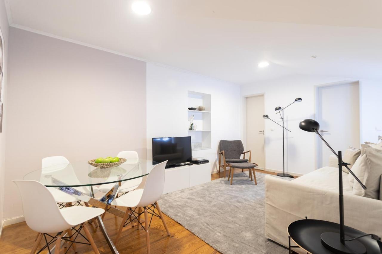 Living Bairro Alto V Apartment Lisboa Ngoại thất bức ảnh