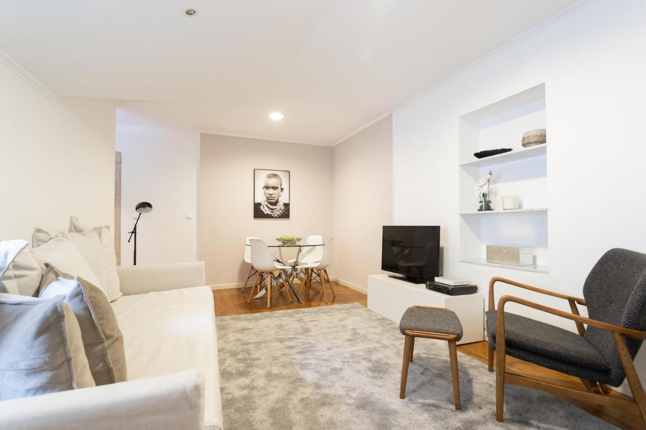 Living Bairro Alto V Apartment Lisboa Ngoại thất bức ảnh