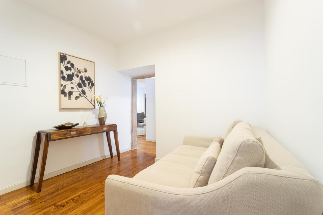 Living Bairro Alto V Apartment Lisboa Ngoại thất bức ảnh